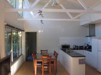 Lodge Despatch Dining at Waterfront Retreat at Wattle Point, Gippsland Lakes Accommodation