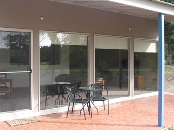Lodge Huon Exterior at Waterfront Retreat at Wattle Point, Gippsland Lakes Accommodation